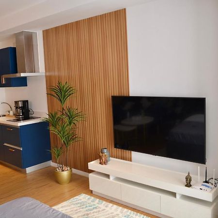 Luxxe Interior Design Condo - Novotel Residences At Acqua Private Residences Mandaluyong Exterior photo